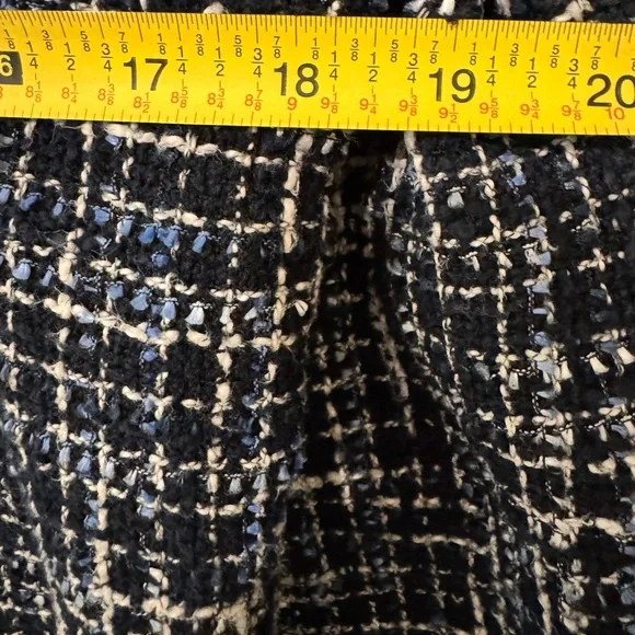 Veronica Beard Tweed Blazer Skirt Suit - Picture 8 of 12